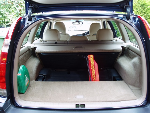 Boot with Compartment 2 open
